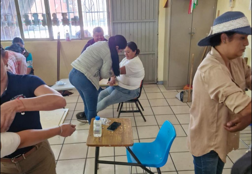 Capacitación primeros auxilios Jala fortalece la seguridad escolar