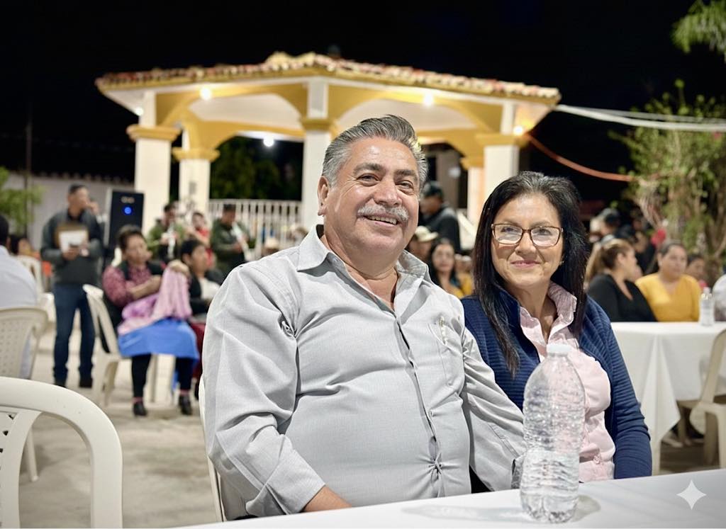 Fiestas tradicionales de Coapan 2025 inician con rompimiento y coronación de la reina
