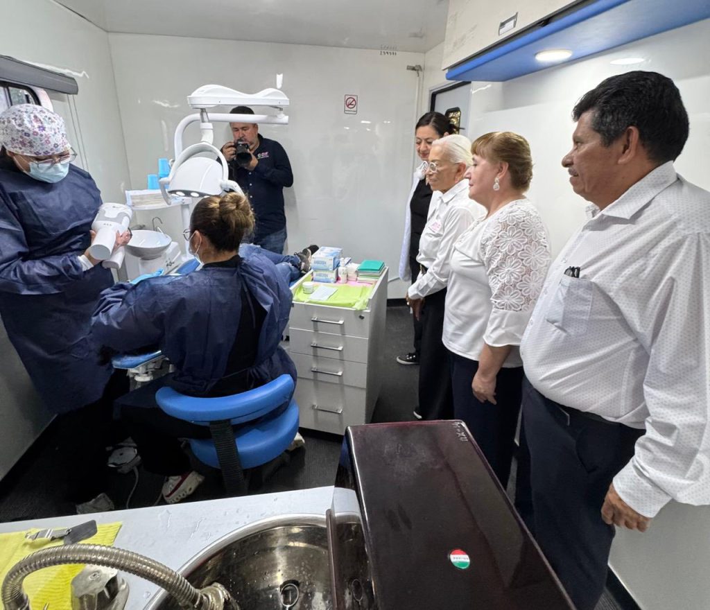 Ahuacatlán recibe la gira “Latidos del Corazón” con servicios gratuitos y atención integral para las familias