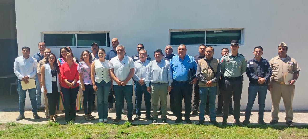 Ahuacatlán fortalece coordinación regional en seguridad y capacitación de sus corporaciones