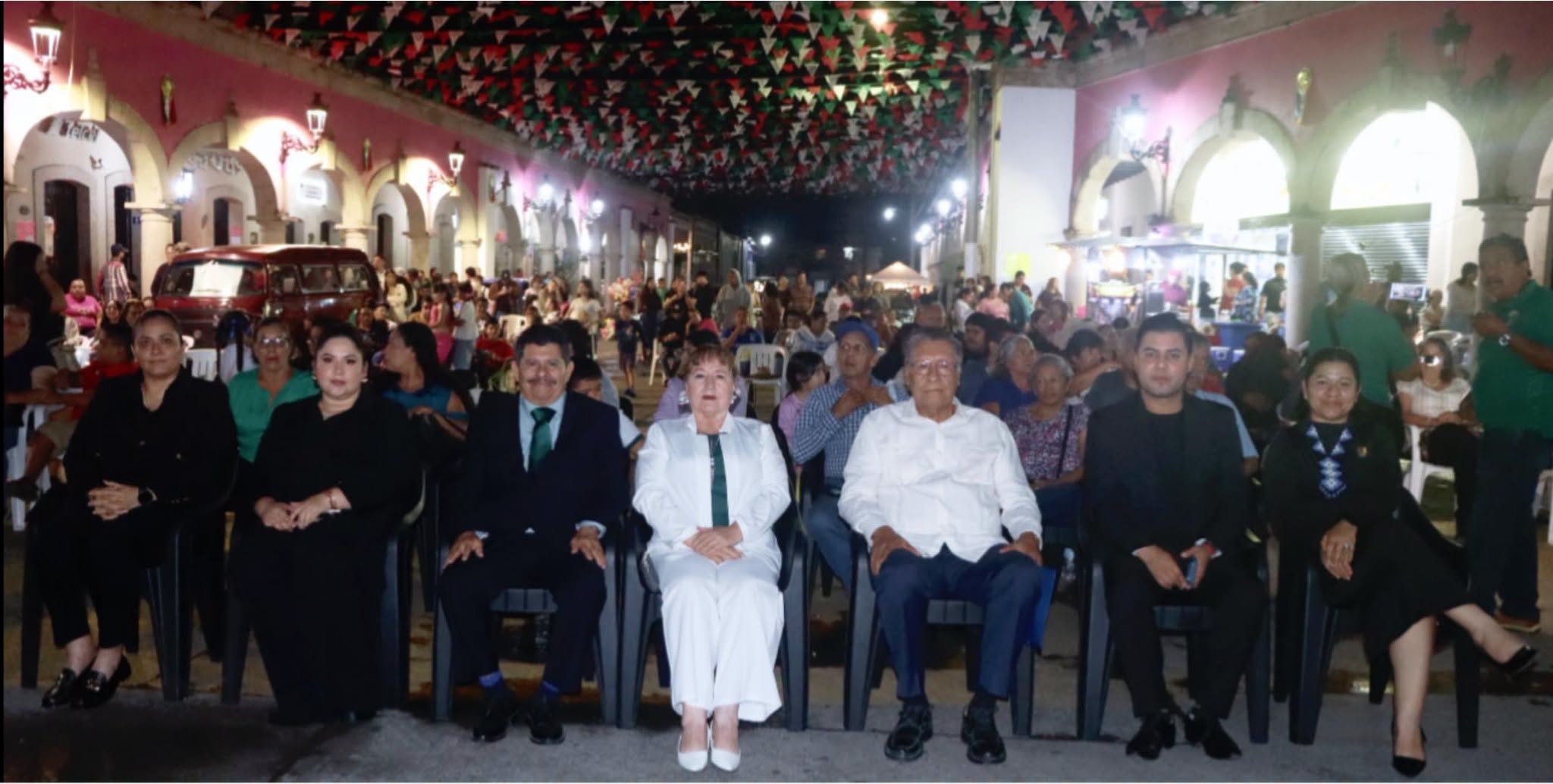 Ahuacatlán celebra el Grito de Independencia con música y tradiciones